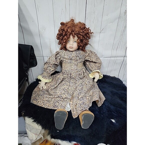 Brooke Bt Constance Loewe Doll unique cloth doll w/ cloth hands 25" blue eyes - Picture 1 of 8